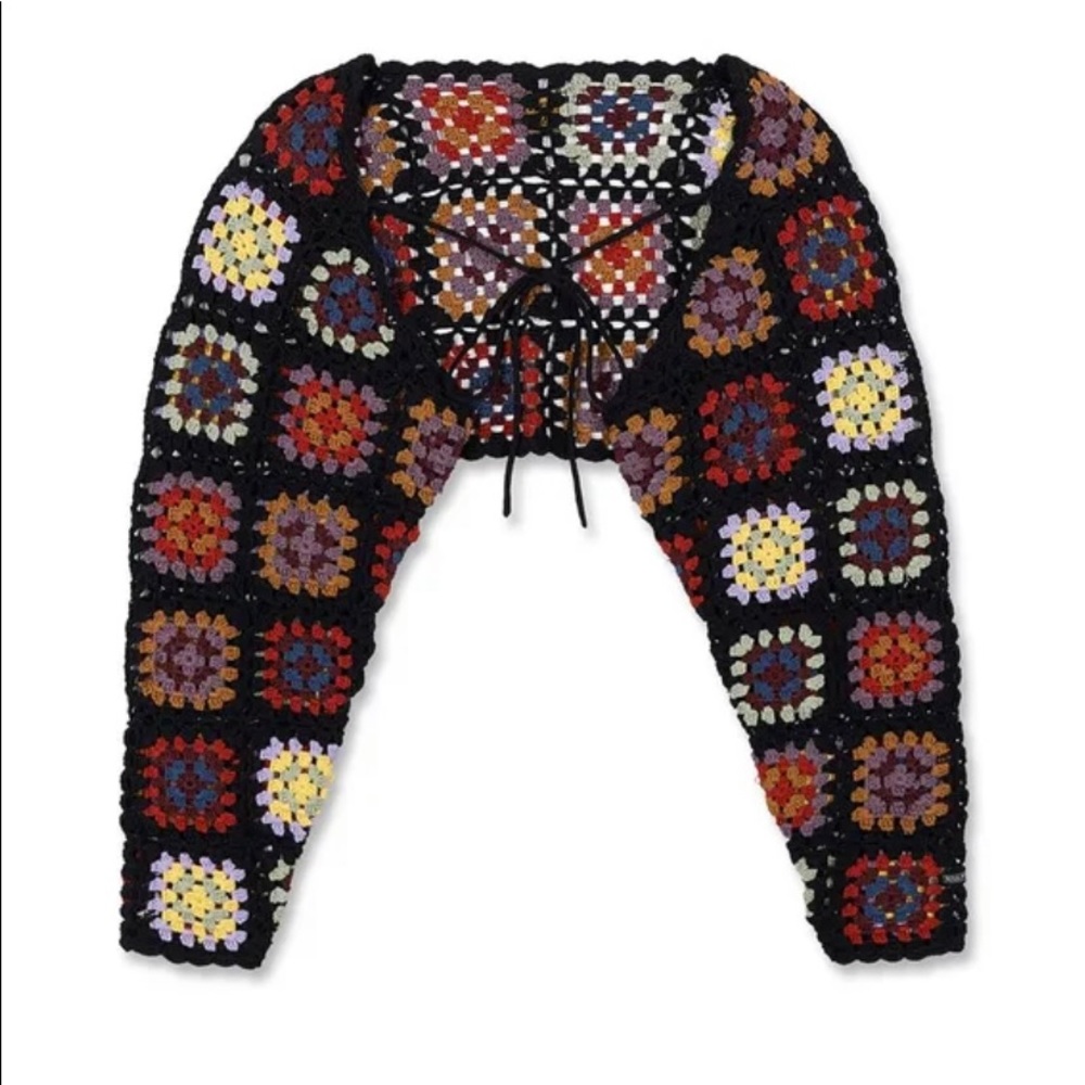 Sculptor Bolero Crochet Top (black multi)